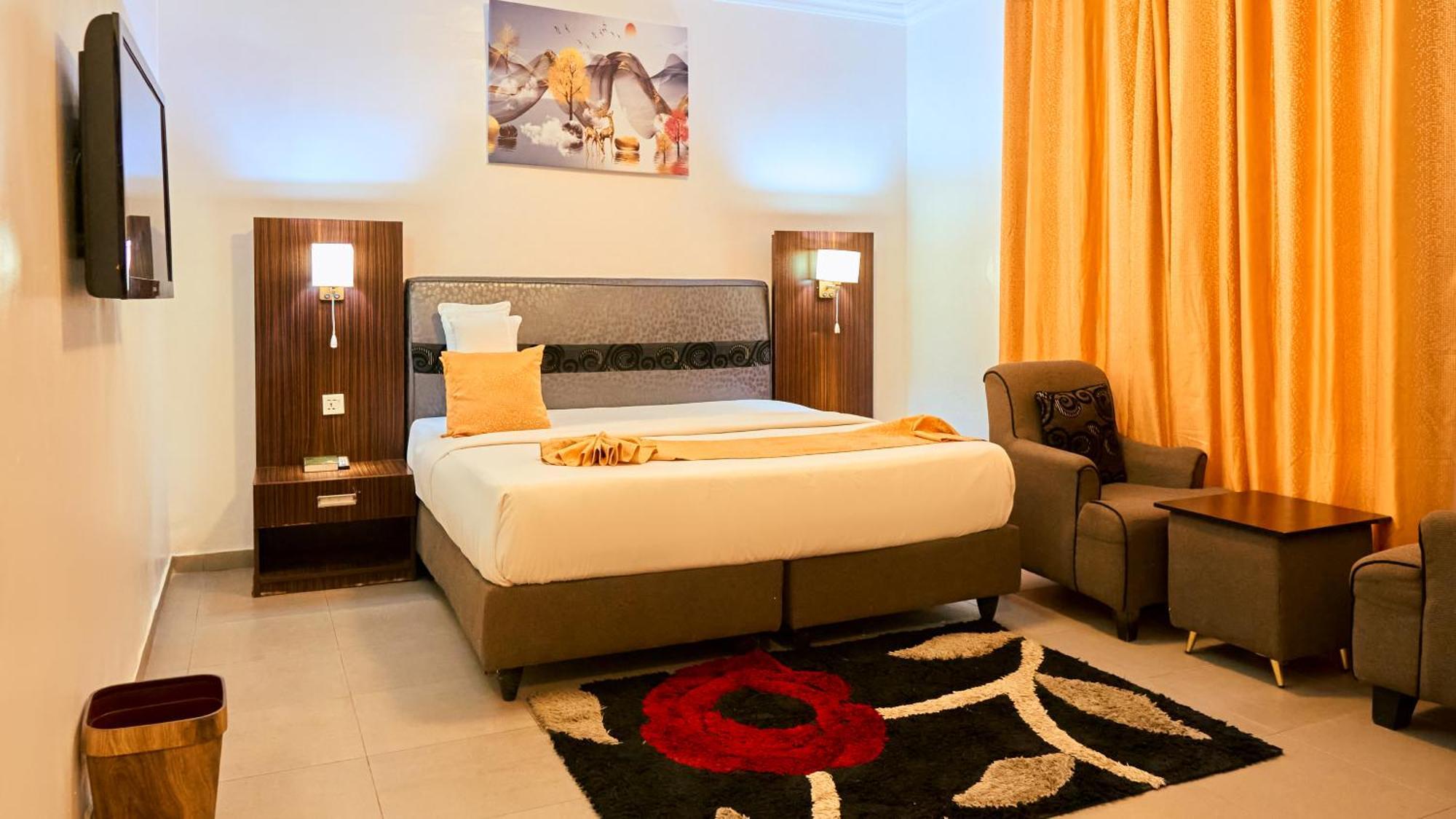 Crownedge Hotels Ikeja Luaran gambar