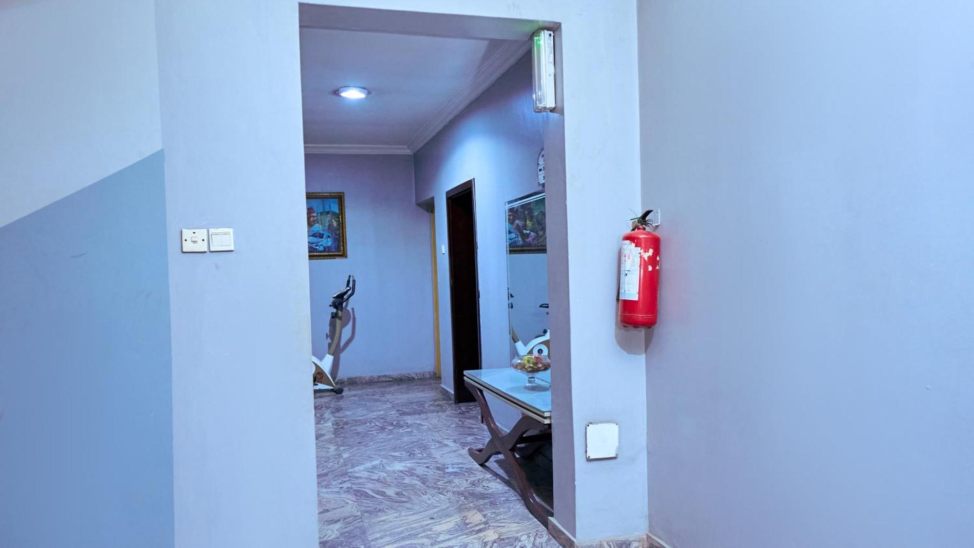 Crownedge Hotels Ikeja Luaran gambar